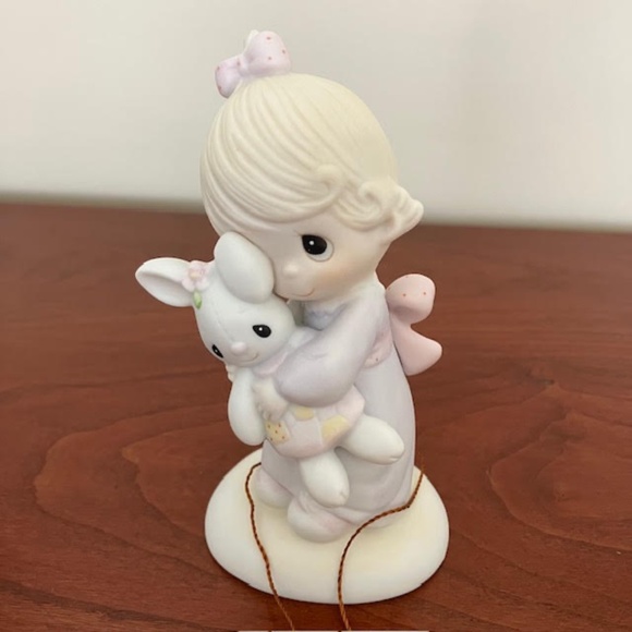 Precious Moments - Jesus Loves Me (girl) - E-1372/G - 1978 - Picture 2 of 7